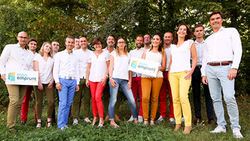 Image de Couverture article Mission accomplie : le courtier en ligne Monemprunt.com réinvente l’expérience client bancaire.